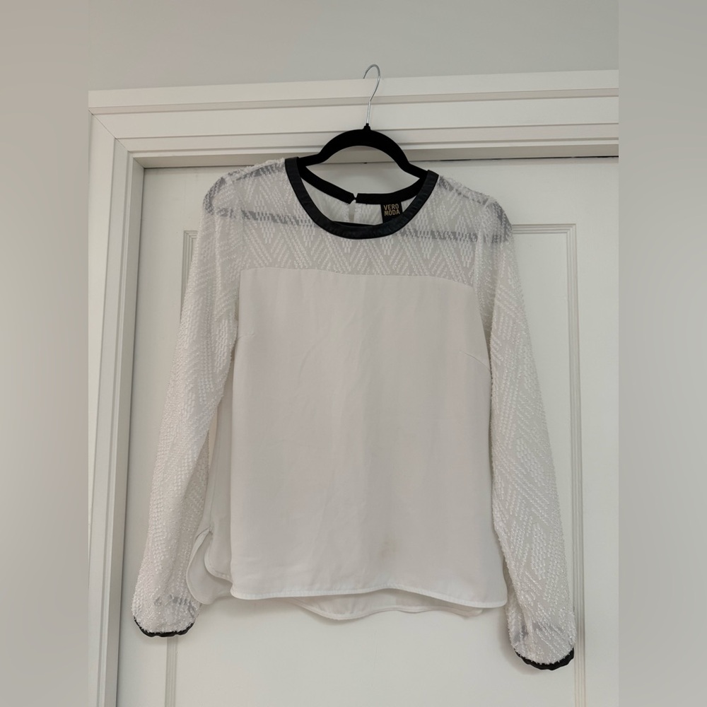 Vero Moda White and Black Women's Top